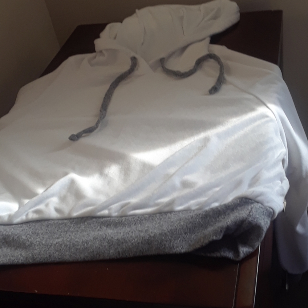 Extra soft weekend edition hoodie